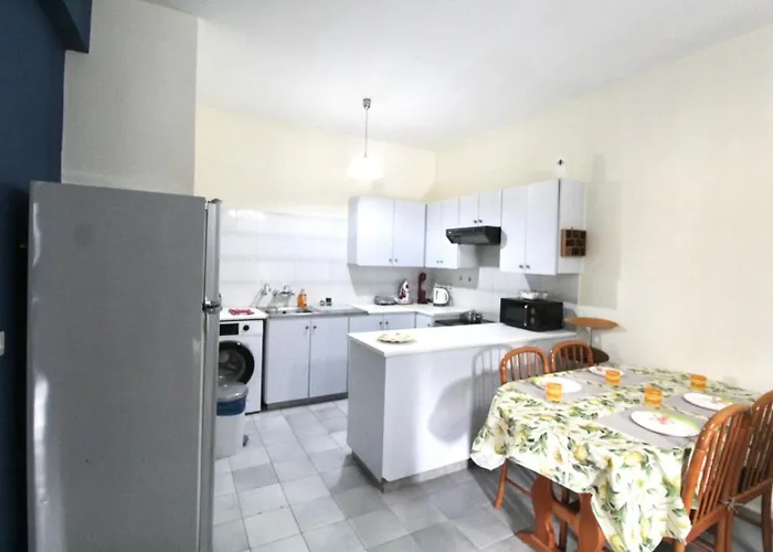 Апартаменты Cozy Flat By The Sea With Big Pool Tourist Area *